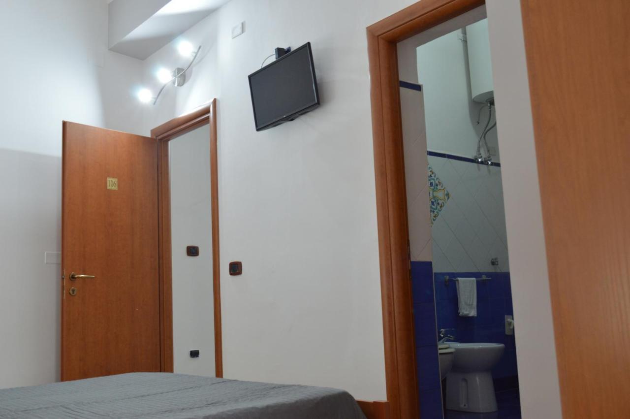 B&B Scalea Rooms Exterior photo